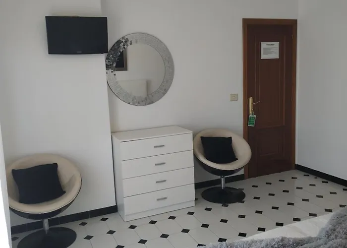 Fercomar Гостевой дом Санхенхо